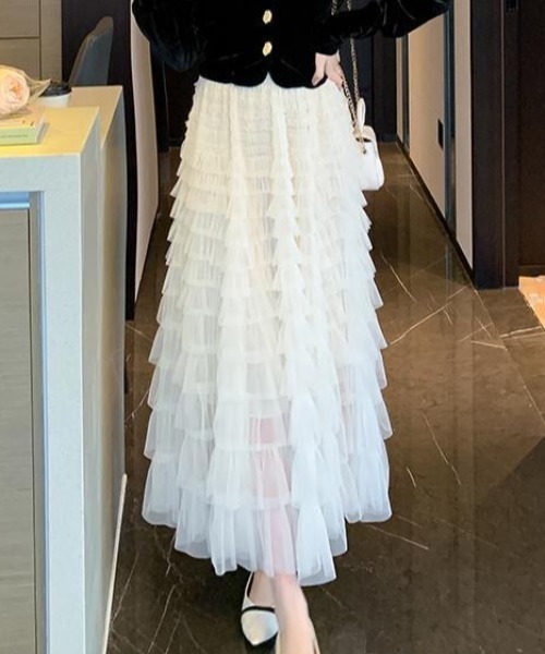 Achic(アシック)の「レイヤーフリル ロングチュールスカート(スカート・レディース・ピンクベージュ/ブラック/アイボリー・M)」の19枚目の写真