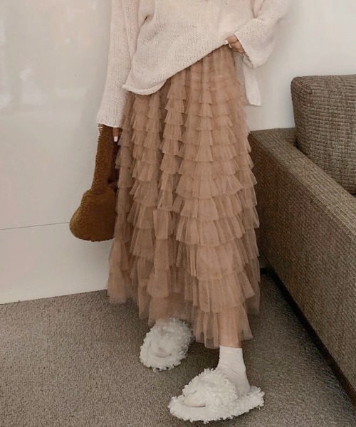 Achic(アシック)の「レイヤーフリル ロングチュールスカート(スカート・レディース・ピンクベージュ/ブラック/アイボリー・M)」の9枚目の写真