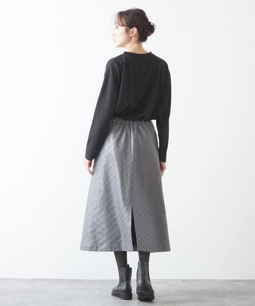 セール】品のある微光沢フェイクレザーキルティングスカート（スカート