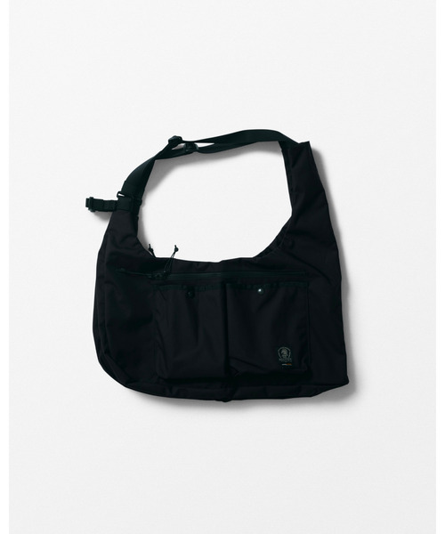 WHIZLIMITED(ウィズリミテッド)の「2WAY BAG(ショルダーバッグ・メンズ・ブラック/タイガーカモ・FREE)」の1枚目の写真