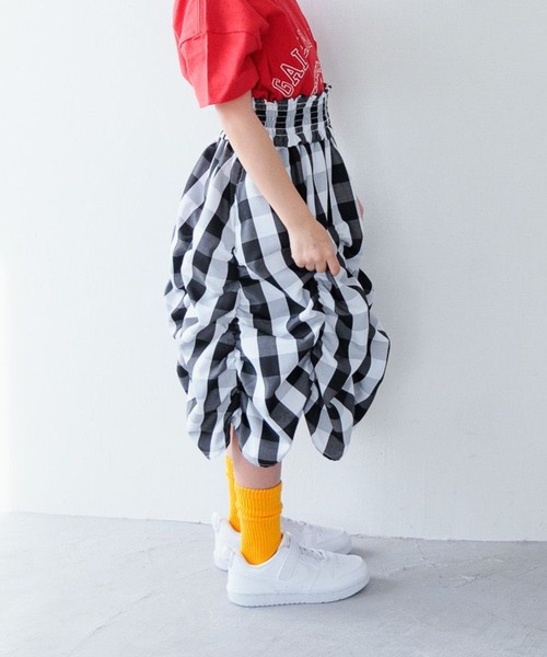 LOWRYS FARM(ローリーズファーム)の「シャーリング2WAYスカート 100714(スカート・キッズ・ブラック/ブラック系その他/イエロー・110cm/120cm/130cm/140cm/150cm)」の17枚目の写真