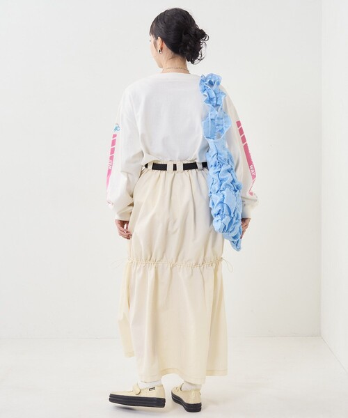 FREAK'S STORE（フリークスストア）の「ベルト付 ナイロンギャザースカート（スカート・レディース・オフホワイト/オリーブ/ブラック/ライトグレー・ﾌﾘ-）」の19枚目の写真