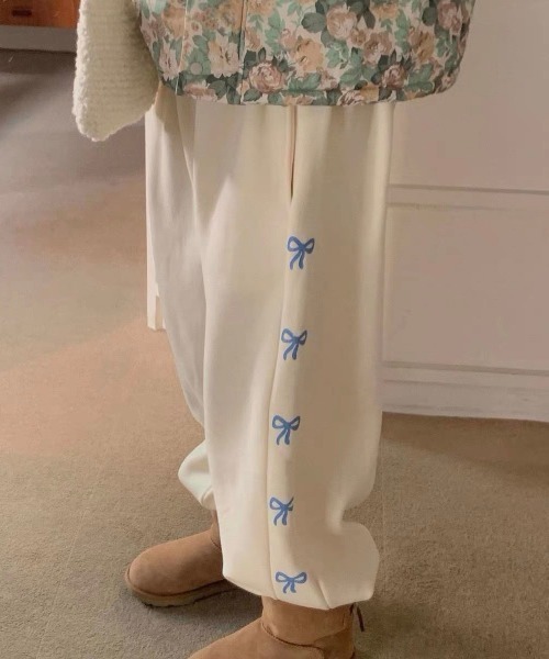 VIBGYOR（ヴィブジョー）の「【LAMPOON】リボンスエットパンツ（スウェットパンツ・レディース・ブラック/グレー/ピンク/ホワイト・FREE）」の5枚目の写真