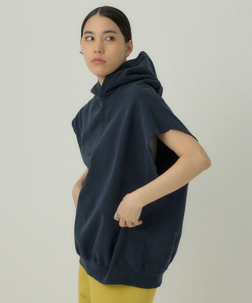 Chaos（カオス）の「Chaos(カオス)/【REMI RELIEF】別注ウラケノースリーブパーカー（パーカー・レディース・オフホワイト/ネイビー系・FREE）」の11枚目の写真