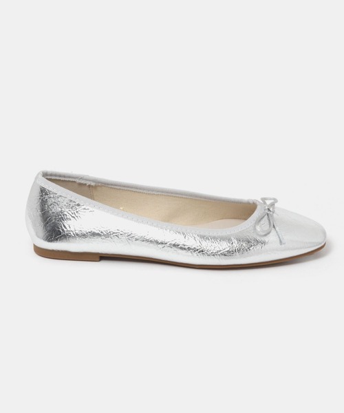 FOREVER 21（フォーエバー トゥエンティーワン）の「バレエシューズ2（バレエシューズ・レディース・シルバー・22.5cm/24cm/23.5cm/23cm/25cm/24.5cm）」の3枚目の写真