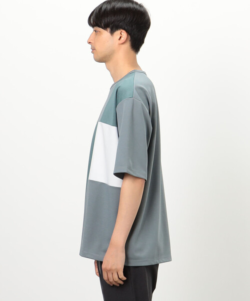 COMME CA ISM(コムサイズム)の「カラーブロック パッチワーク クルーネックTシャツ(Tシャツ/カットソー・メンズ・ブラック/ブルー/ホワイト・XL/M/L)」の12枚目の写真
