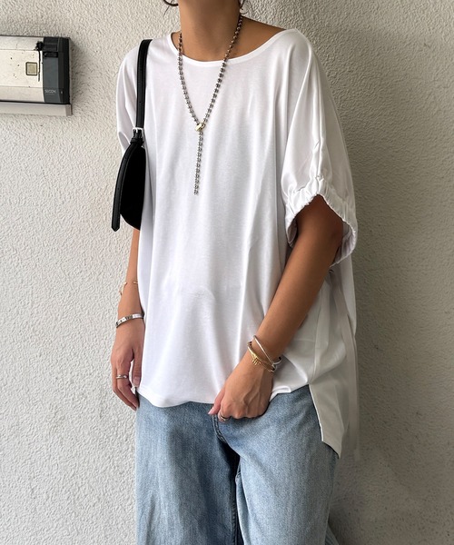 LBC(エルビーシー)の「袖ギャザーリボンチュニック(Tシャツ/カットソー・レディース・ホワイト/ブラック/ブルー/ベージュ・M)」の2枚目の写真