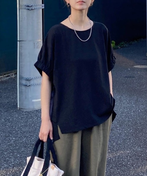LBC(エルビーシー)の「袖ギャザーリボンチュニック(Tシャツ/カットソー・レディース・ホワイト/ブラック/ブルー/ベージュ・M)」の6枚目の写真