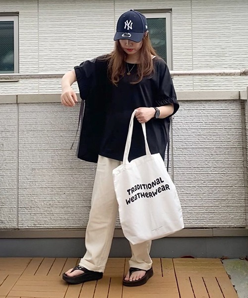 LBC(エルビーシー)の「袖ギャザーリボンチュニック(Tシャツ/カットソー・レディース・ホワイト/ブラック/ブルー/ベージュ・M)」の13枚目の写真