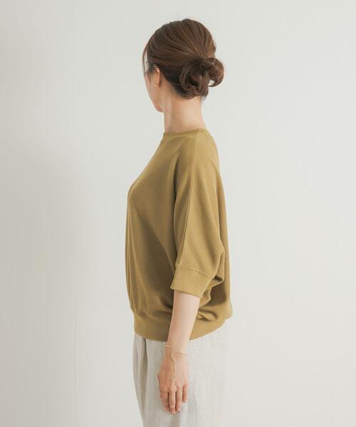 URBAN RESEARCH DOORS（アーバンリサーチドアーズ）の「タックフライスワイドTシャツ（Tシャツ/カットソー・レディース・チャコールグレー/ブラック/ネイビー/オフホワイト/ホワイト系その他/ナチュラル/イエロー系その他/ブラック系その他・MEDIUM）」の20枚目の写真