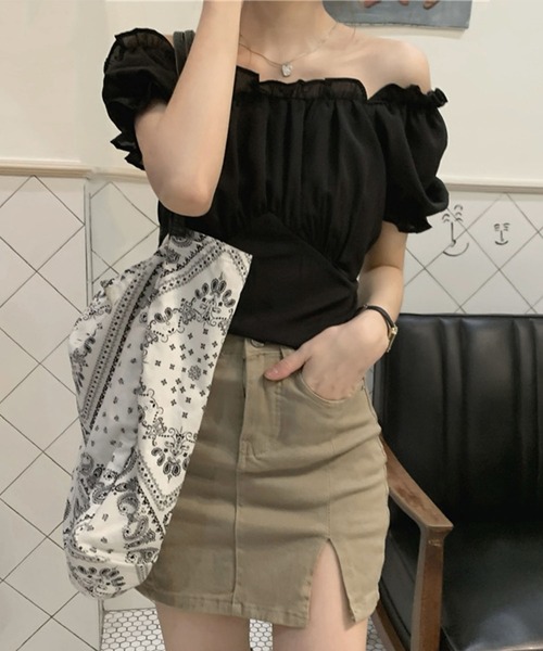 GLAMOROUS JANE(グラマラスジェーン)の「パフスリーブバックリボンクロップド丈トップス(Tシャツ/カットソー・レディース・ブラック/ブルー・FREE)」の10枚目の写真
