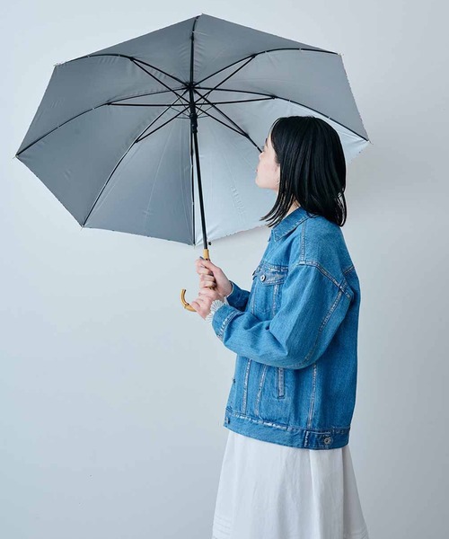 MEDE19F(メデジュウキュウ)の「MEDE19F ボタニカル柄の晴雨兼用アンブレラ(長傘・レディース・ホワイト系その他・ONE SIZE)」の8枚目の写真