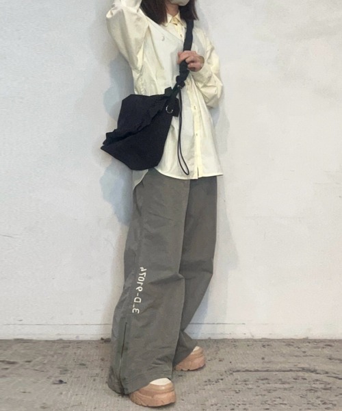 INTER FACTORY(インターファクトリー)の「フリルショルダーバッグ made in INTER FACTORY(ショルダーバッグ・レディース・ミント/ブラック・FREE)」の15枚目の写真