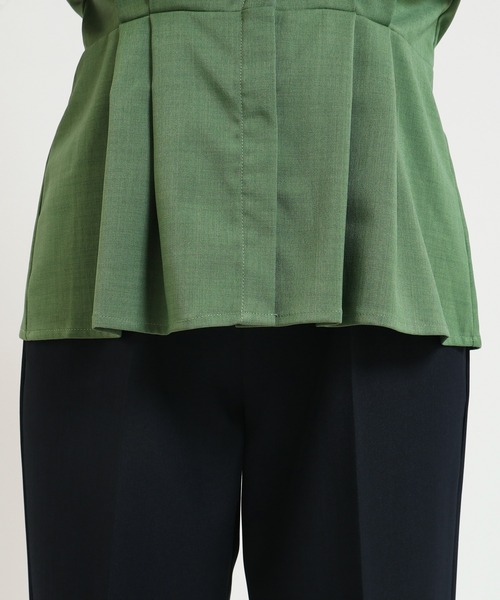 TRUDEA（トルディア）の「リネンライクタックペプラムブラウス（シャツ/ブラウス・レディース・ブルー/ネイビー/ライトグレー/グリーン・MEDIUM/LARGE）」の8枚目の写真