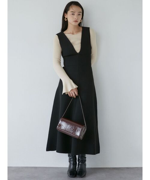 LAGUNAMOON（ラグナムーン）の「エナメルスクエアミニバッグ（ショルダーバッグ・レディース・ボルドー/アイボリー/ブラック・FREE）」の6枚目の写真