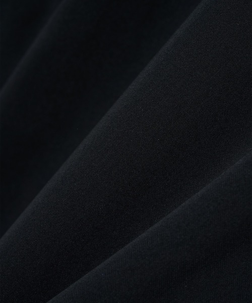 CULLNI（クルニ）の「STUDIOUS別注 Double Cloth Asymmetrical Short Sleeve Jacket（シャツ/ブラウス・メンズ・グレー/ブラック・1/2）」の22枚目の写真