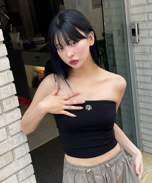 トップス mmm A'GEM/9 × .kom 『muah muah/ムーアムーア