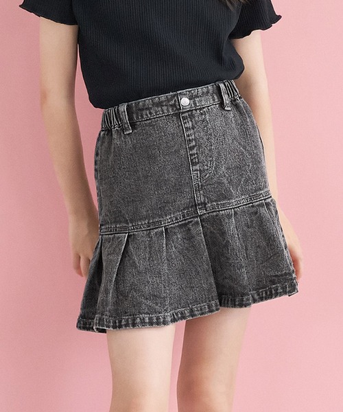 coca(coca)(コカ)の「キッズ プリーツ切替デニムスカート(デニムスカート・キッズ・ライトブルー/ブラック・120/130/140/150)」の2枚目の写真