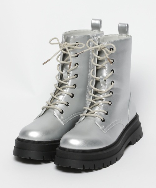 repipi armario(レピピ アルマリオ)の「アツゾコレースUPブーツ(ブーツ・キッズ・シルバー/ブラック/アイボリー・LARGE/MEDIUM/SMALL)」の6枚目の写真