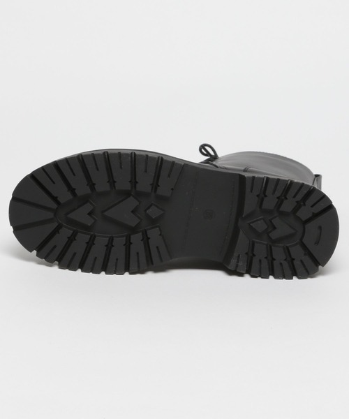 repipi armario(レピピ アルマリオ)の「アツゾコレースUPブーツ(ブーツ・キッズ・シルバー/ブラック/アイボリー・LARGE/MEDIUM/SMALL)」の10枚目の写真