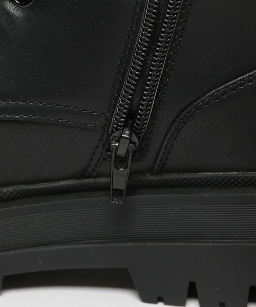 repipi armario(レピピ アルマリオ)の「アツゾコレースUPブーツ(ブーツ・キッズ・シルバー/ブラック/アイボリー・LARGE/MEDIUM/SMALL)」の22枚目の写真