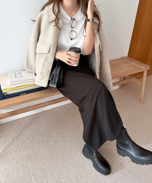 andme(アンドミー)の「ダブルポケットシープ調ボアジャケットブルゾン(ブルゾン・レディース・ブラック/ライトベージュ/ブラウン・M)」の5枚目の写真