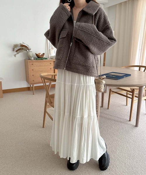 andme(アンドミー)の「ダブルポケットシープ調ボアジャケットブルゾン(ブルゾン・レディース・ブラック/ライトベージュ/ブラウン・M)」の15枚目の写真