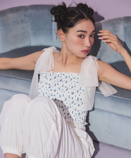 one after another NICE CLAUP（ワンアフターアナザーナイスクラップ）の「リボン取り外し可/シャーリングビスチェ（キャミソール・レディース・ブラック/オフホワイト/ホワイト系その他/ブラック系その他・FREE）」の5枚目の写真