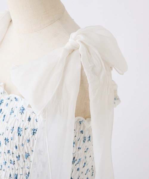 one after another NICE CLAUP（ワンアフターアナザーナイスクラップ）の「リボン取り外し可/シャーリングビスチェ（キャミソール・レディース・ブラック/オフホワイト/ホワイト系その他/ブラック系その他・FREE）」の13枚目の写真