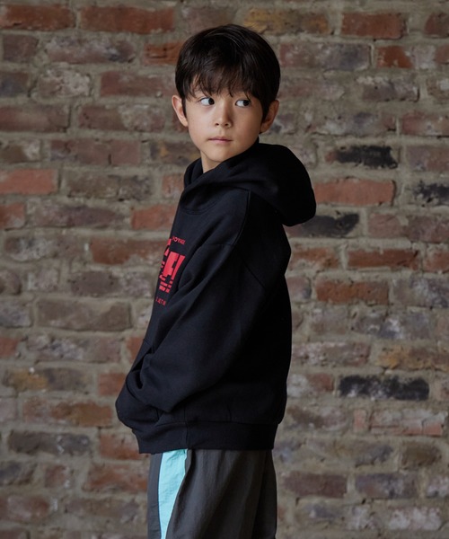 PAIRMANON STREET（ペアマノンストリート）の「【PAIRMANON STREET】裏起毛 プリント フーディー 長袖 スウェット パーカー（パーカー・キッズ・ネイビー/ベージュ/ブラック系その他/ブラック系その他2/グレー系その他/グレー系その他2/オレンジ/グリーン・100/140/120/90/150/160/130/110）」の21枚目の写真