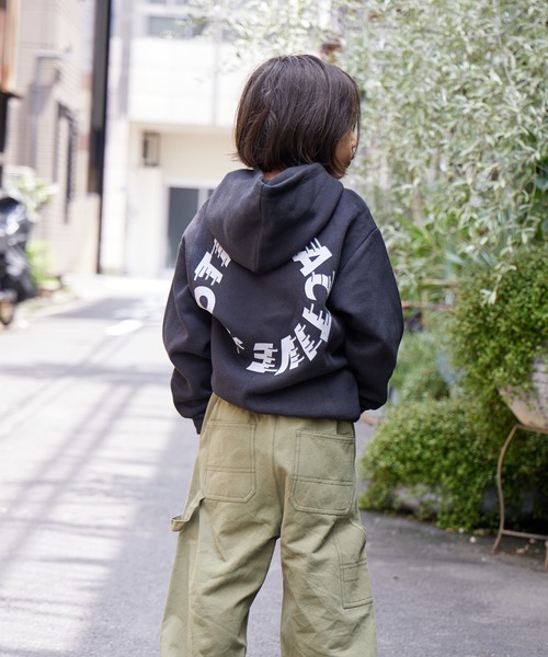 PAIRMANON STREET（ペアマノンストリート）の「【PAIRMANON STREET】裏起毛 プリント フーディー 長袖 スウェット パーカー（パーカー・キッズ・ネイビー/ベージュ/ブラック系その他/ブラック系その他2/グレー系その他/グレー系その他2/オレンジ/グリーン・100/140/120/90/150/160/130/110）」の15枚目の写真