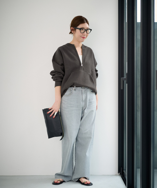 FRAMeWORK（フレームワーク）の「≪追加≫Champion/チャンピオン 別注ハーフZIPリバースウィーブ11.5oz（スウェット・レディース・ブラウン/ホワイト系その他/ブラック・FREE）」の5枚目の写真