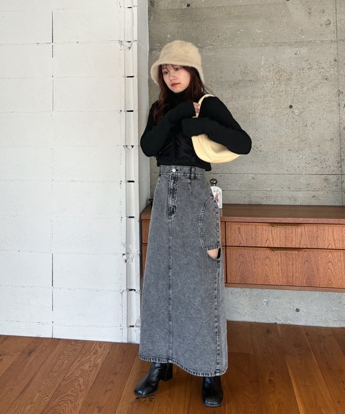 EPIMI E'PIMMY（エピミエピミー）の「サイドオープンデニムスカート（デニムスカート・レディース・ブラック/ブルー・MEDIUM）」の4枚目の写真