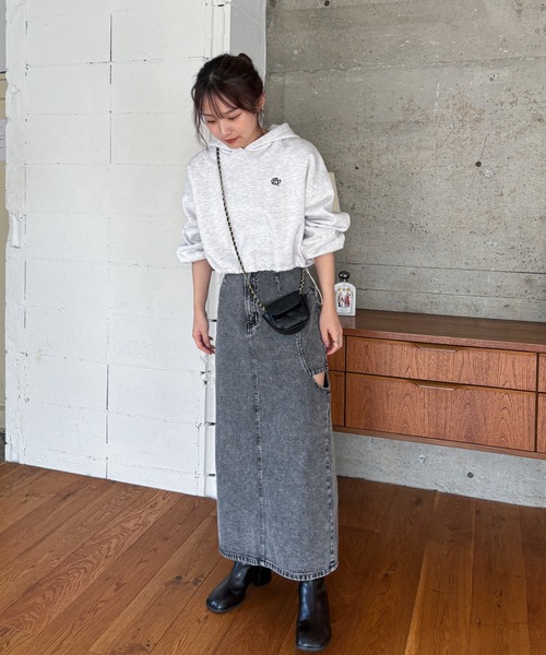 EPIMI E'PIMMY（エピミエピミー）の「サイドオープンデニムスカート（デニムスカート・レディース・ブラック/ブルー・MEDIUM）」の11枚目の写真