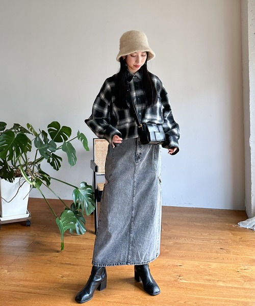 EPIMI E'PIMMY（エピミエピミー）の「サイドオープンデニムスカート（デニムスカート・レディース・ブラック/ブルー・MEDIUM）」の13枚目の写真