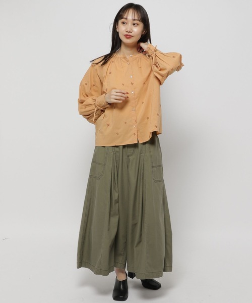 タグ付き✨ノコオーノ プリーツ ブラウス コサージュ付き フラワー