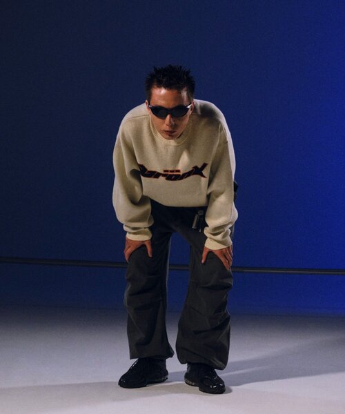 WHO'S WHO gallery(フーズフーギャラリー)の「【UNISEX/ユニセックス】BRONXジャガードロゴニット(ニット/セーター・レディース・ライトグレー/ネイビー/アイボリー/ブラック/チャコールグレー・MEDIUM/LARGE/X-LARGE)」の8枚目の写真