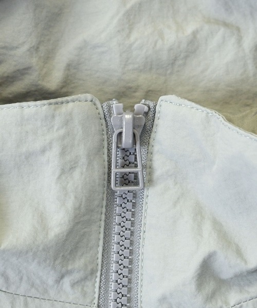 Starting Over(スターティングオーバー)の「side switch nylon jacket/サイド切り替えナイロン ジャケット(ナイロンジャケット・メンズ・グレー/ブラック/カーキ・M/L/XL)」の8枚目の写真