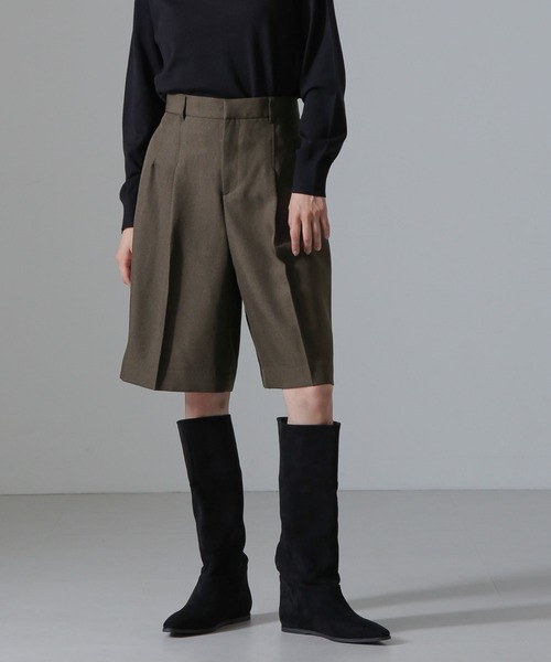 NANO universe(ナノユニバース)の「センタープレスタックショートパンツ(セットアップ可)(その他パンツ・レディース・ライトベージュ/ブラック/ブラウン・FREE)」の3枚目の写真