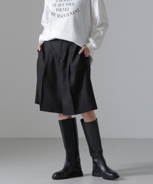 NANO universe(ナノユニバース)の「センタープレスタックショートパンツ(セットアップ可)(その他パンツ・レディース・ライトベージュ/ブラック/ブラウン・FREE)」の4枚目の写真