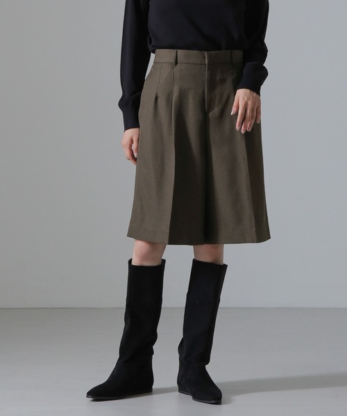 NANO universe(ナノユニバース)の「センタープレスタックショートパンツ(セットアップ可)(その他パンツ・レディース・ライトベージュ/ブラック/ブラウン・FREE)」の12枚目の写真