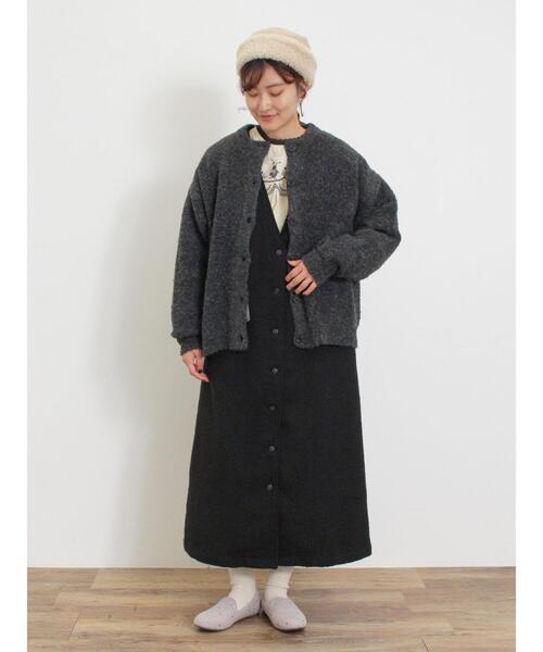 Samansa Mos2(サマンサ モスモス)の「ドット刺繍オペラシューズ(ドレスシューズ・レディース・ベージュ/チャコールグレー・L/M)」の6枚目の写真