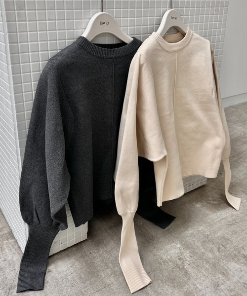 lawgy(ラウジー)の「accent cuffs dolman sleeve knit / アクセントカフスドルマンスリーブニット(ニット/セーター・レディース・アイボリー/チャコール・FREE)」の11枚目の写真