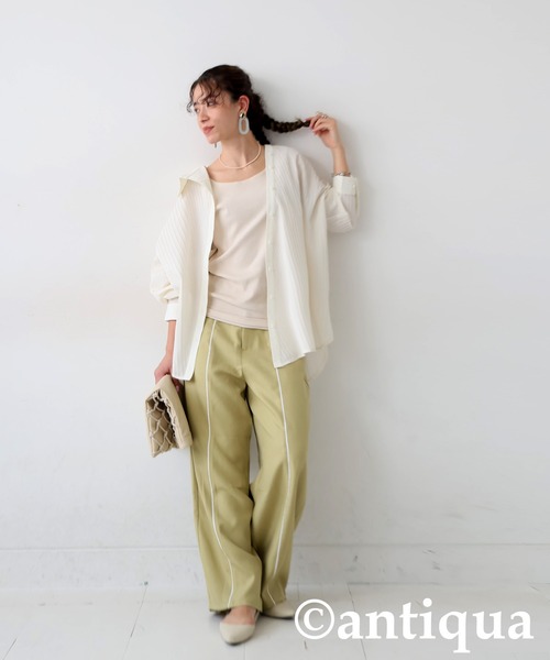 antiqua(アンティカ)の「アシンメトリーデザインシャツ(シャツ/ブラウス・レディース・ブラック/アイボリー/イエロー系その他・ONESIZE)」の7枚目の写真