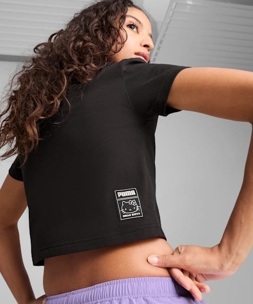 PUMA（プーマ）の「PUMA X HELLO KITTY  キティコラボ/ミニTシャツ 631613（Tシャツ/カットソー・レディース・ブラック/ライトブルー/オフホワイト・M/L）」の14枚目の写真