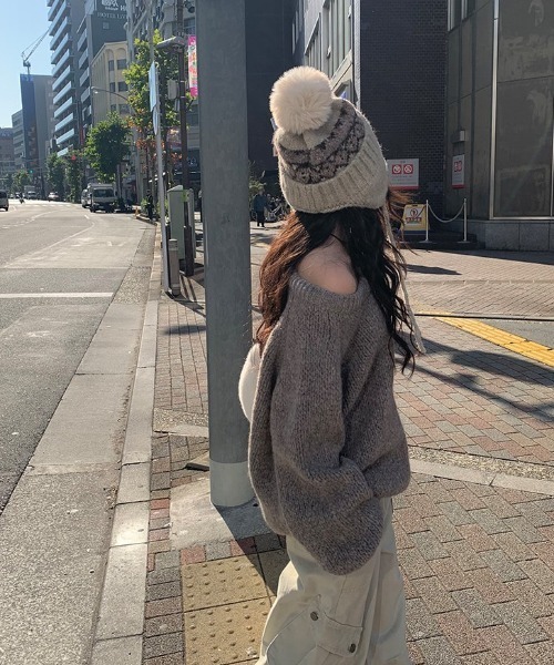 anyonemore（エニワンモア）の「イヤーフラップ付きポンポンノルディックニット帽（ニットキャップ/ビーニー・レディース・ベージュ・FREE）」の5枚目の写真