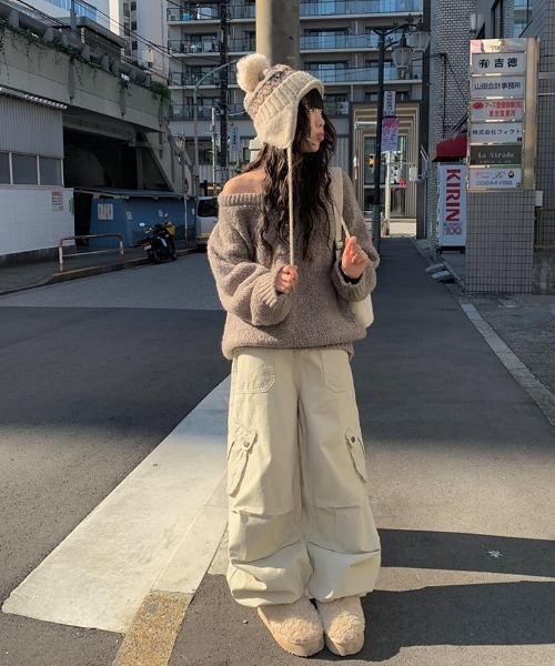 anyonemore（エニワンモア）の「イヤーフラップ付きポンポンノルディックニット帽（ニットキャップ/ビーニー・レディース・ベージュ・FREE）」の9枚目の写真