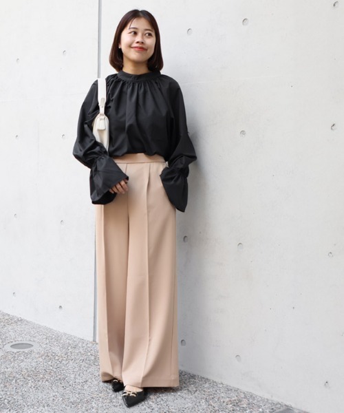 Pierrot（ピエロ）の「キャンディースリーブギャザーブラウス（シャツ/ブラウス・レディース・ストライプ/ブラック/ブルー/オフホワイト/ピンク/イエロー/ネイビー・L/M/S）」の16枚目の写真