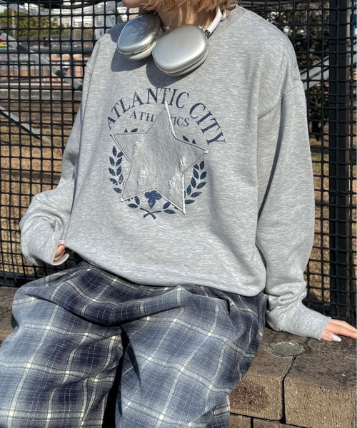 sedacle（セダクル）の「ショルダーボタンスウェット（スウェット・メンズ・チャコールグレー/グレー/アイボリー・LARGE/MEDIUM/SMALL）」の3枚目の写真