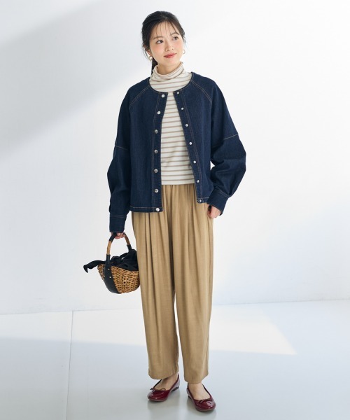 SMILE LAND（スマイルランド）の「＜大きいサイズ＞麻混ゆったりタックテーパードパンツ【Otona Purete】（その他パンツ・レディース・ブラック/ベージュ・3L～4L/5L～6L/L～LL）」の9枚目の写真